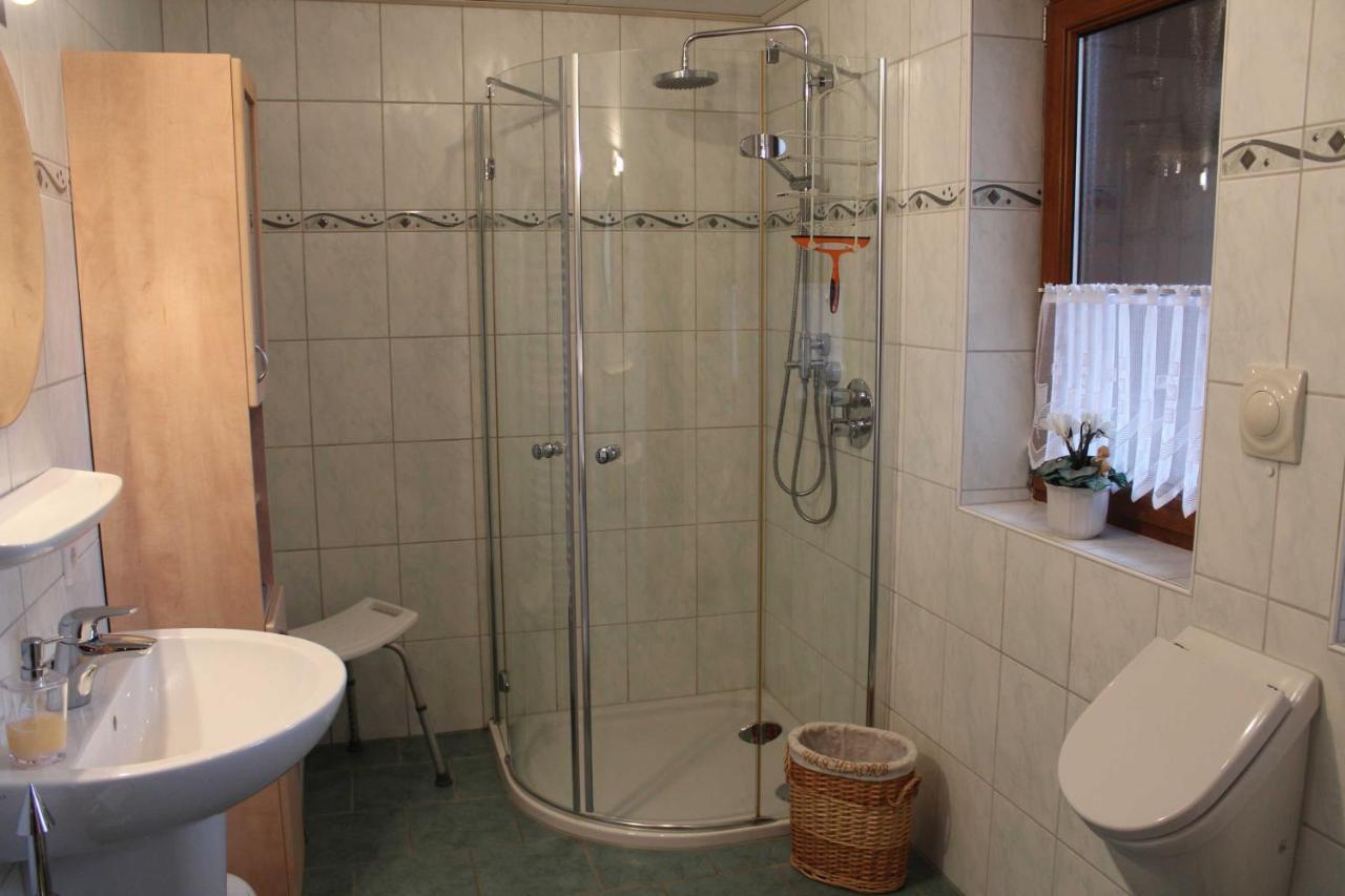 Ferienwohnung Meyer, 35176 Schwerinsdorf Buitenkant foto