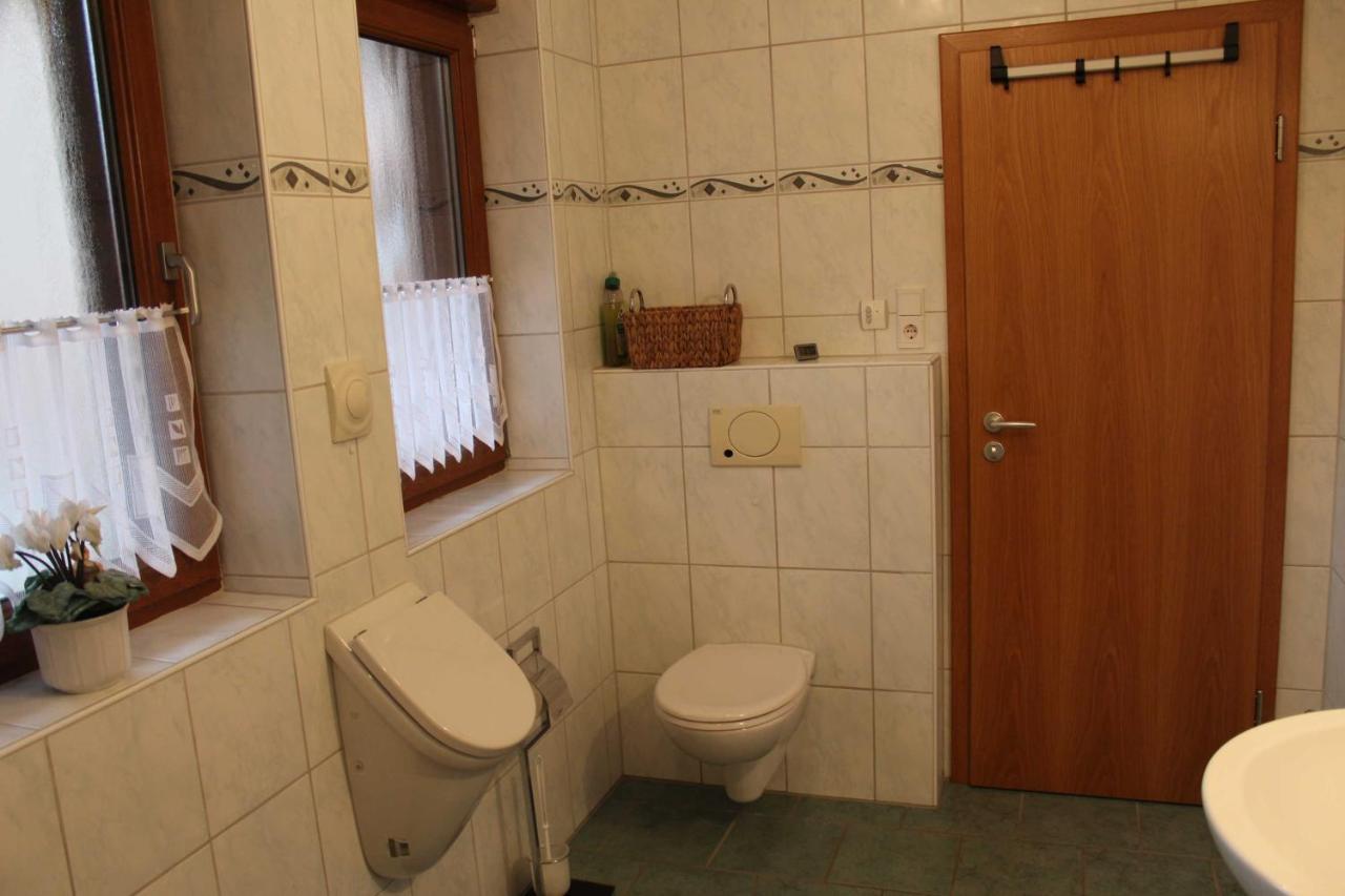 Ferienwohnung Meyer, 35176 Schwerinsdorf Buitenkant foto