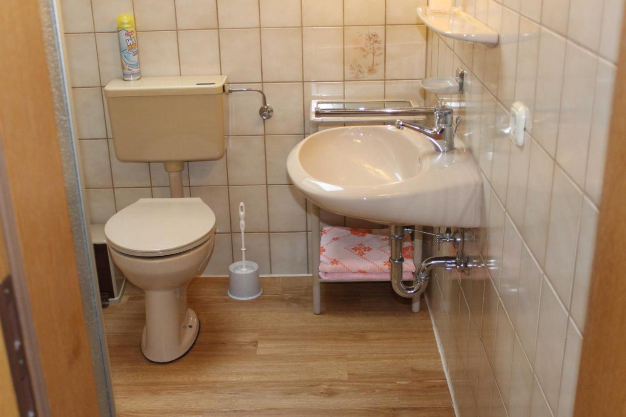 Ferienwohnung Meyer, 35176 Schwerinsdorf Buitenkant foto