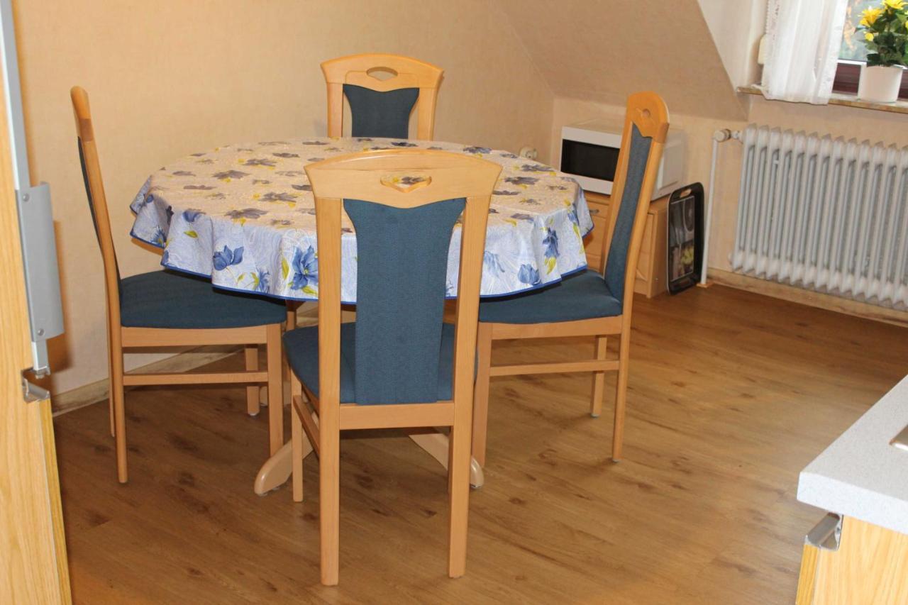 Ferienwohnung Meyer, 35176 Schwerinsdorf Buitenkant foto