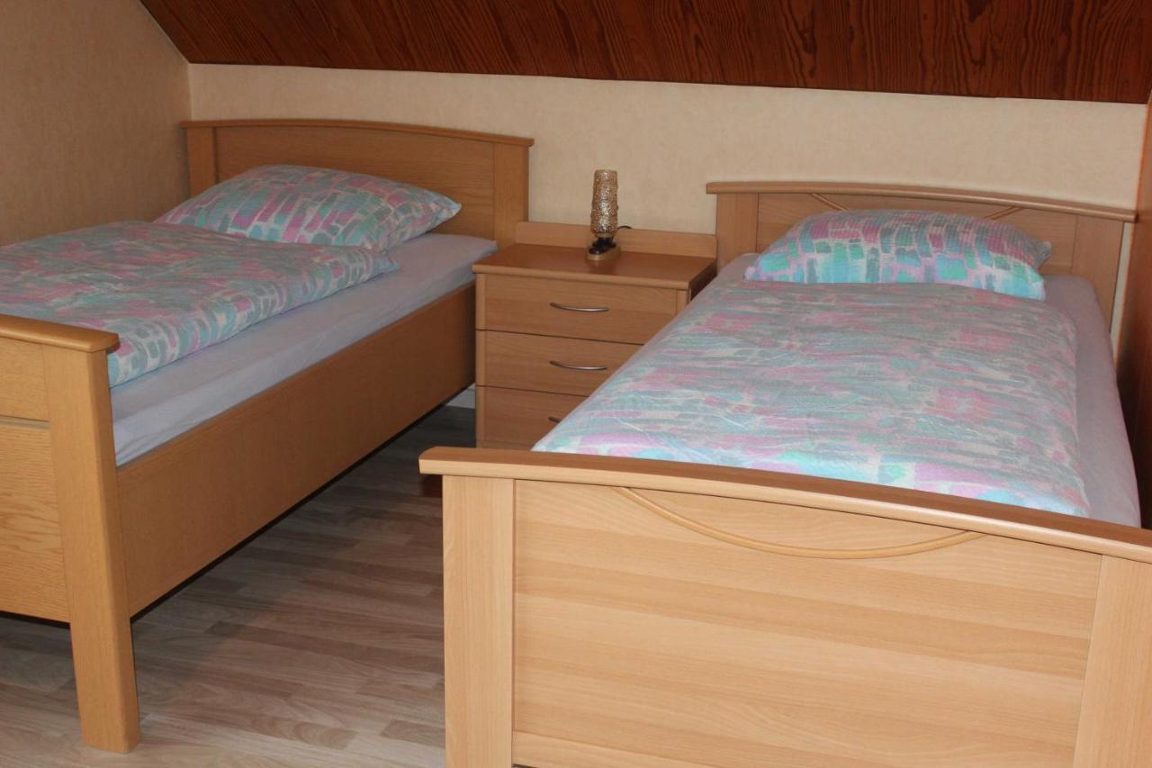 Ferienwohnung Meyer, 35176 Schwerinsdorf Buitenkant foto